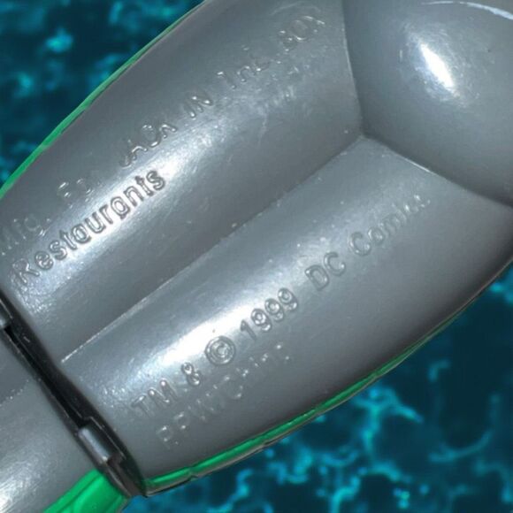 Vintage 1999 Jack In the Box KIDS MEAL AQUA MAN DC Super Hero Wind Up Figure B4 - Picture 2 of 4